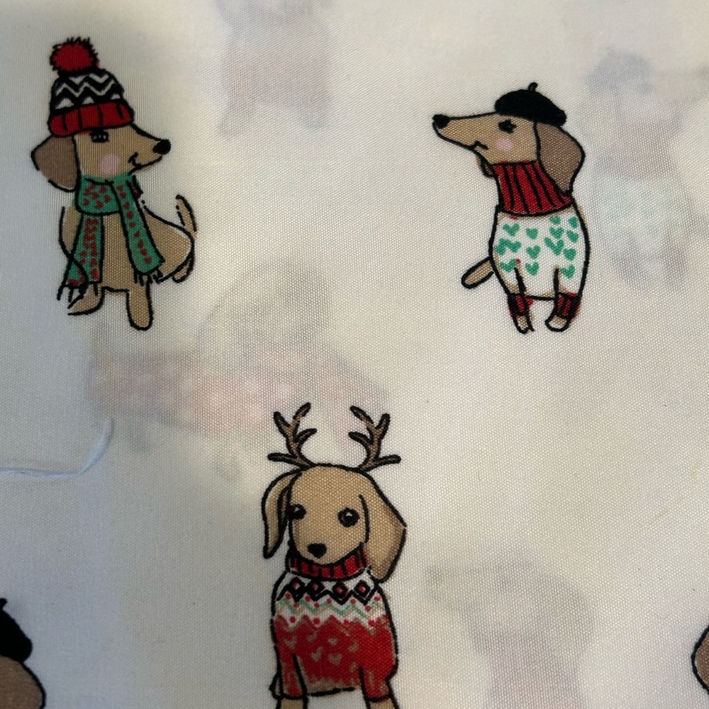 Cynthia Rowley Dogs In Sweater’s & Hats Pillowcase Single